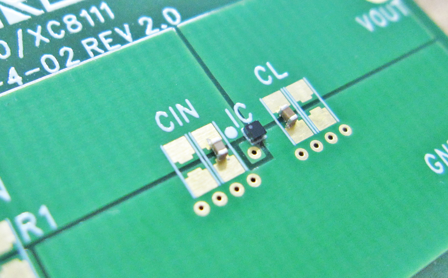 图1、XC8110/XC8111实装电路板